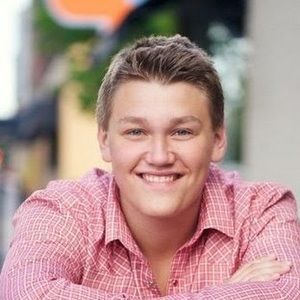 Meet your Posher, Cameron